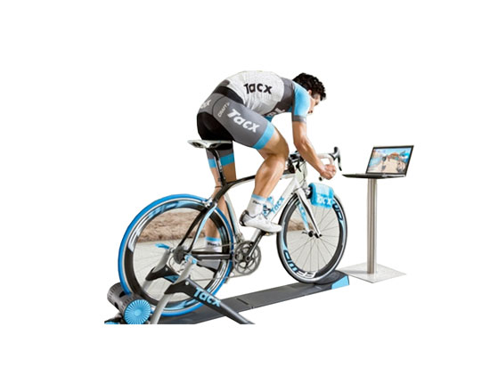 tracx-virtual-reality-bike-trainer-cyclist